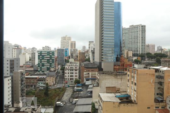 Vista do quarto 2 de apartamento para alugar com 2 quartos, 37m² em Liberdade, São Paulo