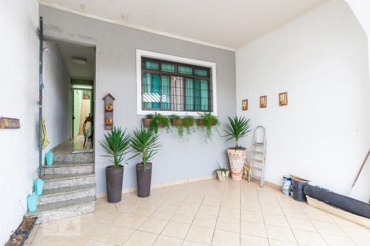 Garagem de casa à venda com 3 quartos, 125m² em Vila Primavera, São Paulo