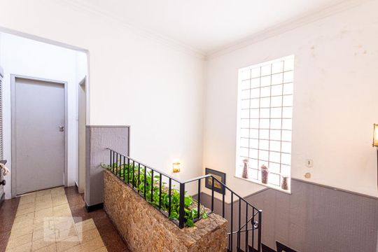 Hall do Segundo  de casa à venda com 4 quartos, 800m² em Icaraí, Niterói