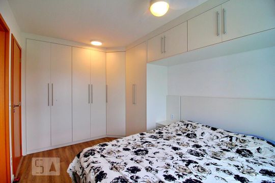 Suíte 1 de apartamento à venda com 2 quartos, 83m² em Parque Bandeirante, Santo André