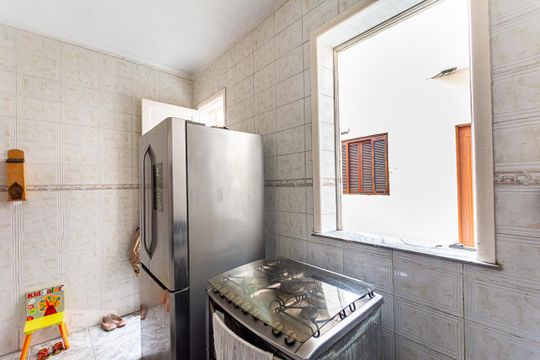 Cozinha de casa à venda com 13 quartos, 700m² em São Domingos, Niterói