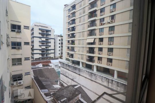 Vista do Quarto 3 de apartamento à venda com 3 quartos, 134m² em Tijuca, Rio de Janeiro