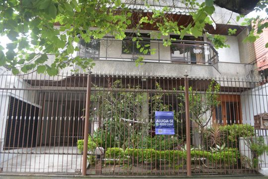 Fachada de apartamento para alugar com 3 quartos, 140m² em Jardim Carioca, Rio de Janeiro