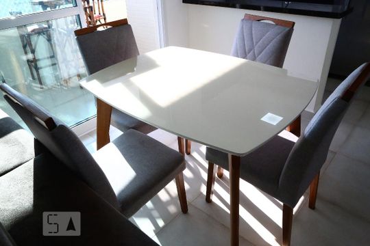 Sala de apartamento para alugar com 2 quartos, 103m² em Caiçara, Praia Grande