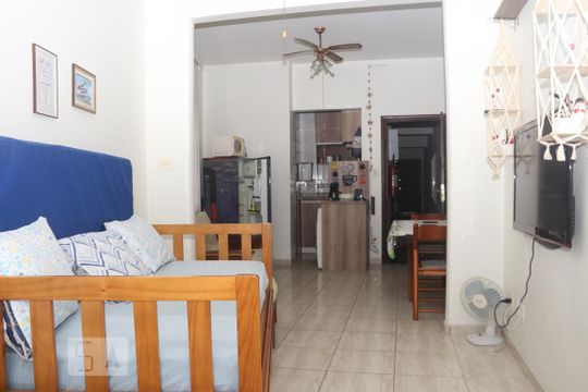 Sala de apartamento para alugar com 1 quarto, 35m² em Itararé, São Vicente
