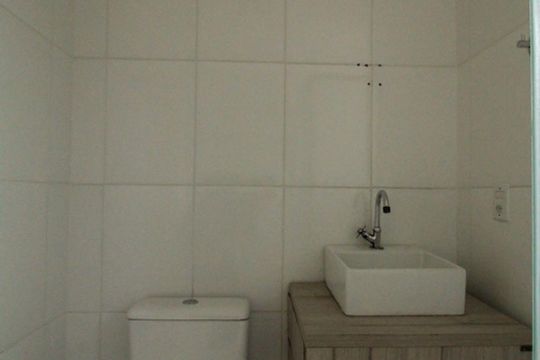 Banheiro de apartamento à venda com 2 quartos, 44m² em Imirim, São Paulo