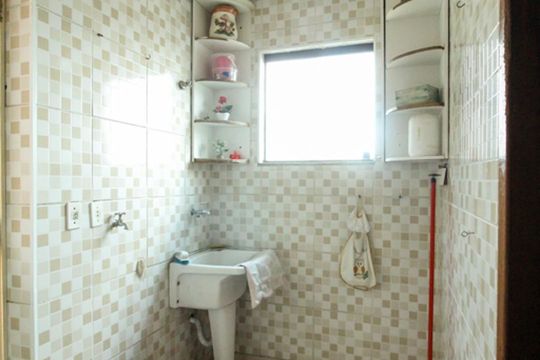 Área de Serviço de casa para alugar com 4 quartos, 280m² em Vila Arcádia, São Paulo