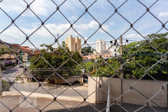 Vista de apartamento para alugar com 2 quartos, 47m² em Metalúrgicos, Osasco