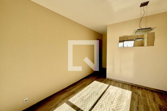 Sala de apartamento à venda com 2 quartos, 51m² em Cidade Patriarca, São Paulo