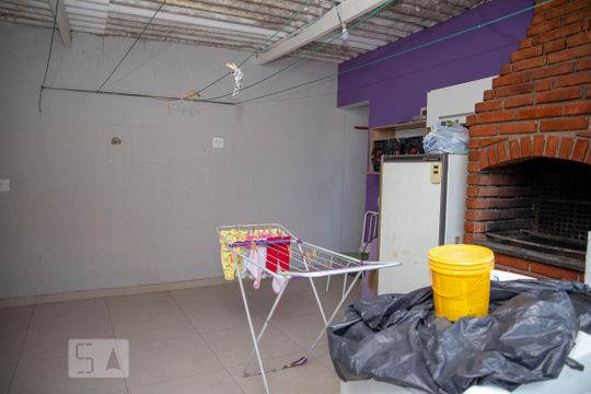 Casa à venda com 5 quartos, 240m² em Piraporinha, Diadema