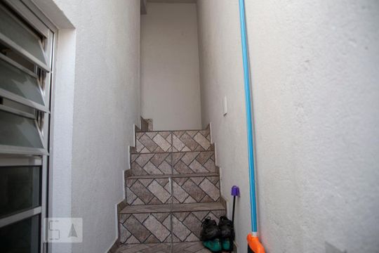 Casa à venda com 5 quartos, 240m² em Piraporinha, Diadema