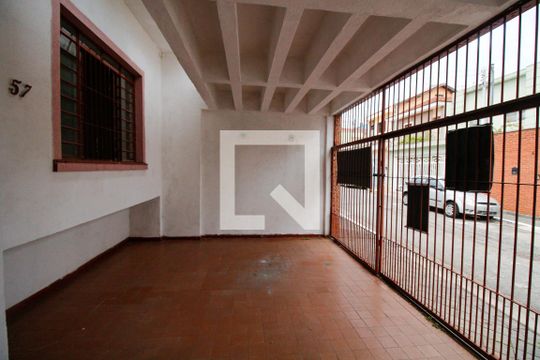 Garagem de casa à venda com 4 quartos, 225m² em Vila Gomes Cardim, São Paulo