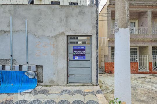 Plaquinha de apartamento para alugar com 2 quartos, 55m² em Vila Maria Alta, São Paulo