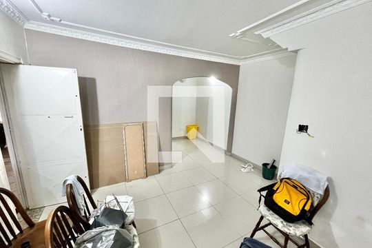 Sala de casa para alugar com 5 quartos, 200m² em Jardim São Paulo(zona Norte), São Paulo