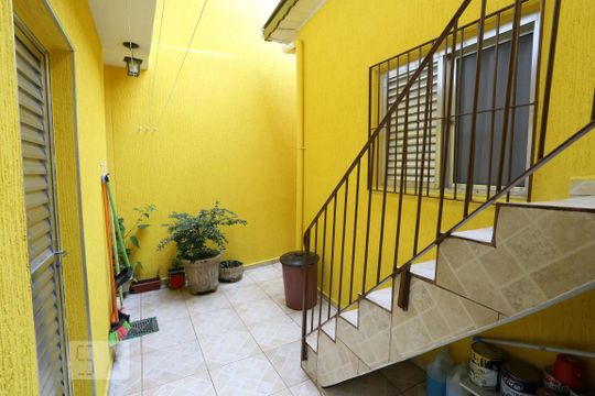 Quintal de casa à venda com 2 quartos, 139m² em Jardim Danfer, São Paulo