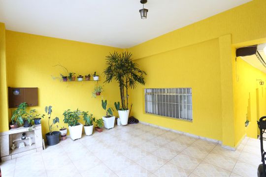 Garagem de casa à venda com 2 quartos, 139m² em Jardim Danfer, São Paulo
