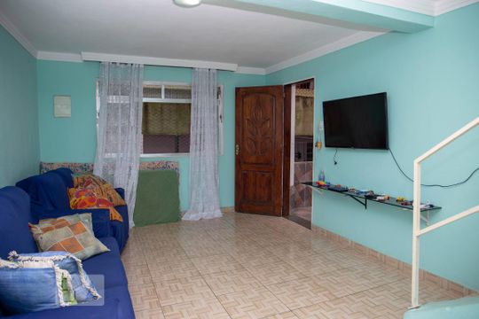 Casa à venda com 6 quartos, 370m² em Centro, Diadema