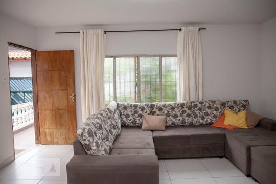 Casa à venda com 6 quartos, 370m² em Centro, Diadema