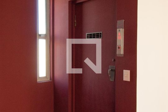 Hall de apartamento à venda com 2 quartos, 140m² em Cerqueira César, São Paulo