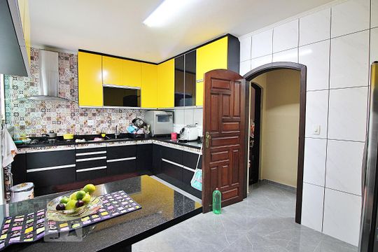 Cozinha de casa à venda com 5 quartos, 280m² em Santa Terezinha, São Bernardo do Campo