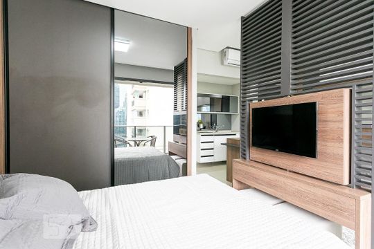 Quarto de apartamento para alugar com 1 quarto, 36m² em Pinheiros, São Paulo