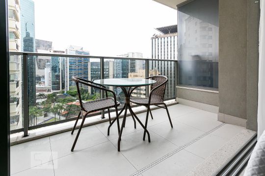 Varanda de apartamento para alugar com 1 quarto, 36m² em Pinheiros, São Paulo