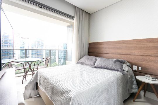 Quarto de apartamento para alugar com 1 quarto, 36m² em Pinheiros, São Paulo