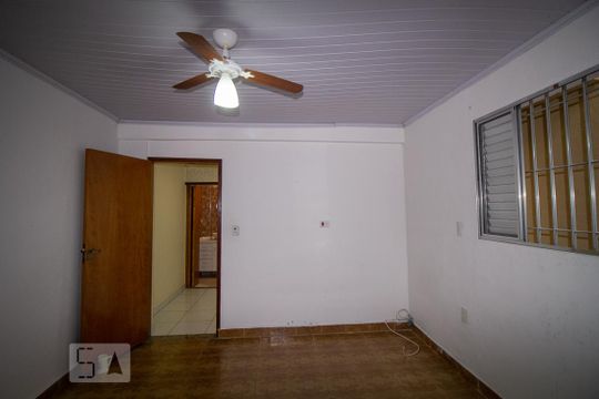 Casa para alugar com 1 quarto, 35m² em Vila Celeste, São Paulo