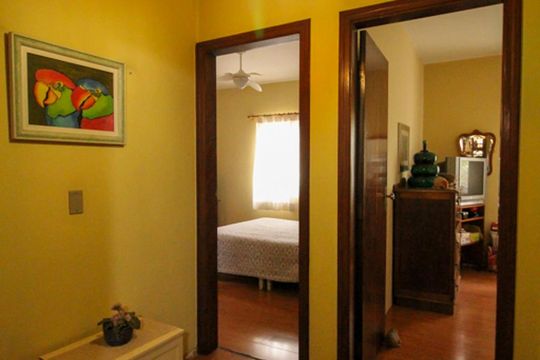 Hall entre os Quartos de casa à venda com 3 quartos, 261m² em Vila Fiat Lux, São Paulo