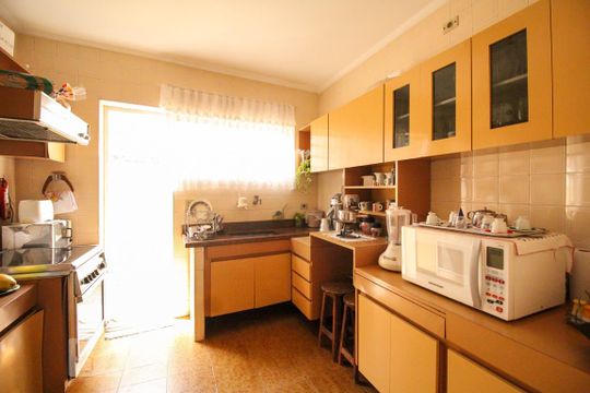 Cozinha de casa à venda com 3 quartos, 261m² em Vila Fiat Lux, São Paulo