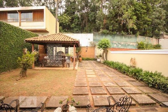 Vista Sala de Estar de casa à venda com 3 quartos, 261m² em Vila Fiat Lux, São Paulo