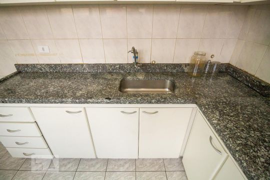 Cozinha de casa à venda com 2 quartos, 80m² em Aclimação, São Paulo