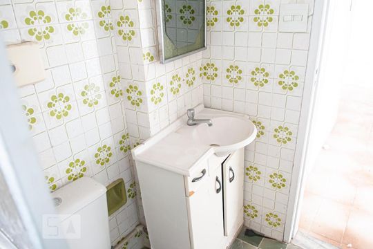 Banheiro de apartamento à venda com 2 quartos, 47m² em Pechincha, Rio de Janeiro