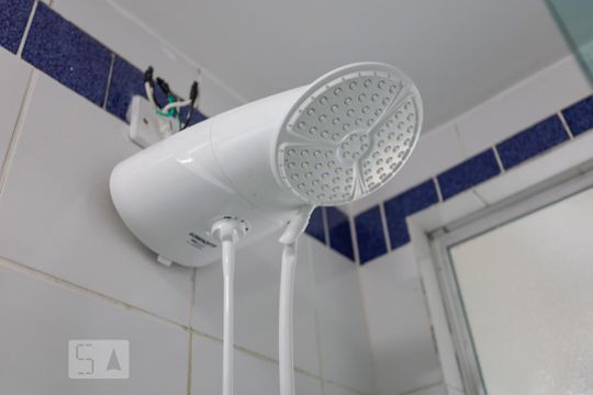Chuveiro de apartamento à venda com 1 quarto, 42m² em Bela Vista, São Paulo