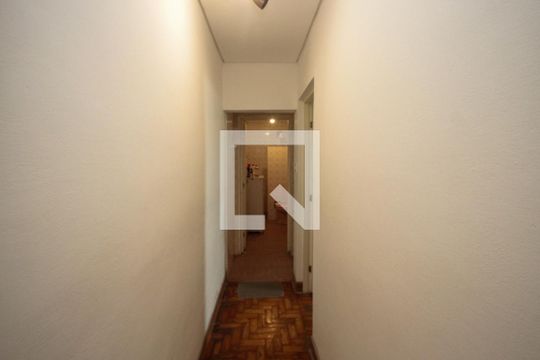 Corredor de casa à venda com 3 quartos, 303m² em Vila Formosa, São Paulo
