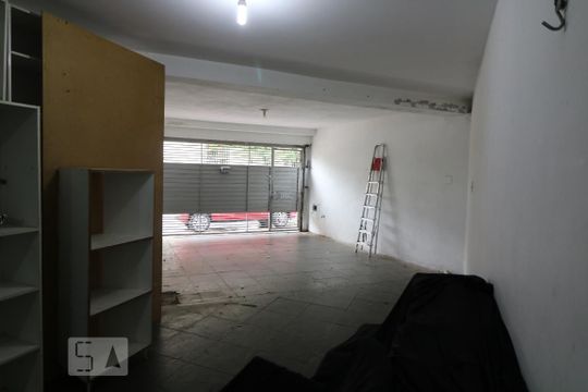 Garagem de casa à venda com 2 quartos, 160m² em Jardim Imperador (zona Leste), São Paulo