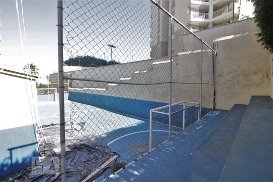 Quadra de apartamento à venda com 2 quartos, 51m² em Jardim Monte Alegre, Taboão da Serra