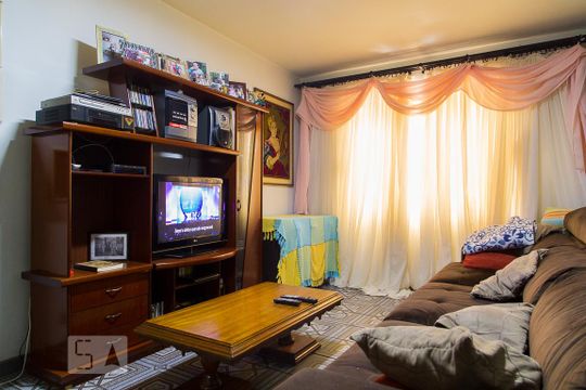 Casa para alugar com 2 quartos, 200m² em Jabaquara, São Paulo