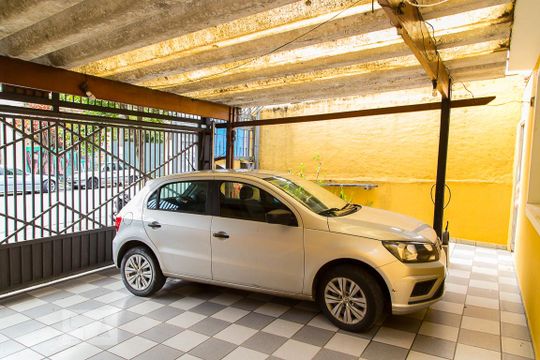 Garagem de casa para alugar com 2 quartos, 200m² em Jabaquara, São Paulo