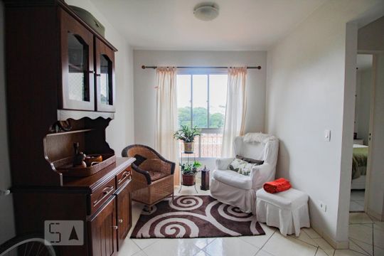 sala de apartamento para alugar com 2 quartos, 48m² em Vila Pereira Cerca, São Paulo