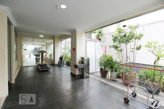 Área comum de apartamento à venda com 3 quartos, 82m² em Vila Olímpia, São Paulo