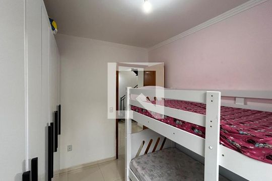 Quarto 1 de casa de condomínio para alugar com 2 quartos, 89m² em Jardim Dona Meri, Guarulhos