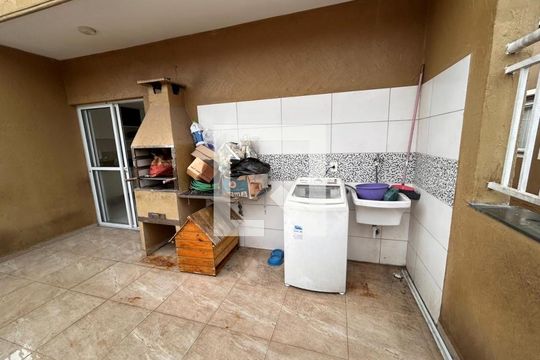 Lavanderia de casa de condomínio para alugar com 2 quartos, 89m² em Jardim Dona Meri, Guarulhos