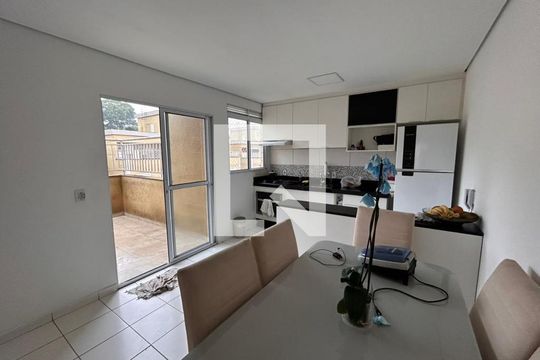 Cozinha de casa de condomínio para alugar com 2 quartos, 89m² em Jardim Dona Meri, Guarulhos