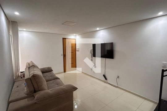 Sala de casa de condomínio para alugar com 2 quartos, 89m² em Jardim Dona Meri, Guarulhos