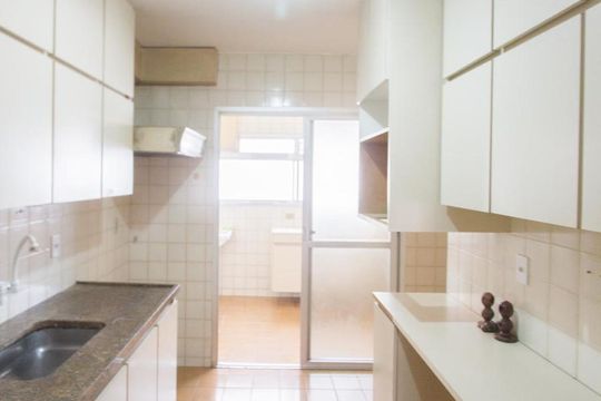 Cozinha de apartamento à venda com 3 quartos, 110m² em Brooklin Paulista, São Paulo