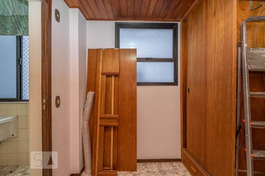 Quarto de Serviço de apartamento à venda com 3 quartos, 120m² em Tijuca, Rio de Janeiro