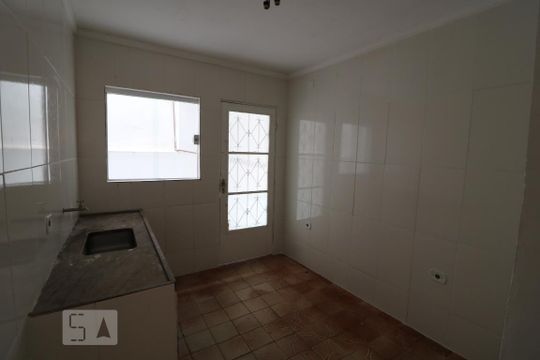 Cozinha de casa à venda com 8 quartos, 220m² em Jardim Cotching, São Paulo