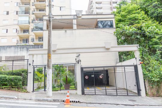 Fachada do Condomínio de apartamento à venda com 3 quartos, 81m² em Centro, Diadema