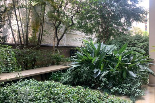 Área comum - Jardim de apartamento para alugar com 2 quartos, 65m² em Consolação, São Paulo